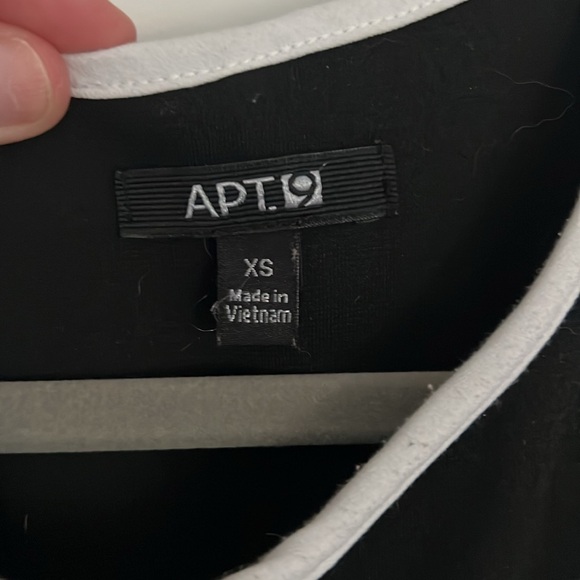 A-Line Summer / Spring Dress with Pockets! - Picture 4 of 4